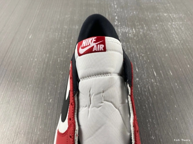 Kicked Out Shoe Store Air Chicago 705329-600 Retro Low 1 Jordan 0711